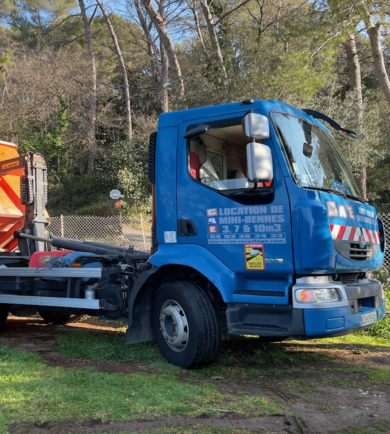Bellonzi C A E Achat Fer Et Metaux Nice Camion Benne En Situation 12